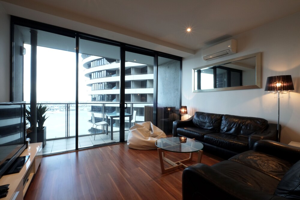 ACD Apartments
