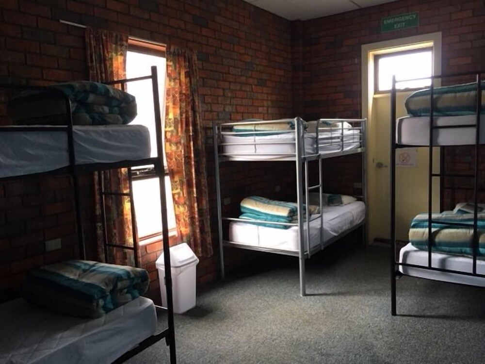 Warrnambool Beach Backpackers