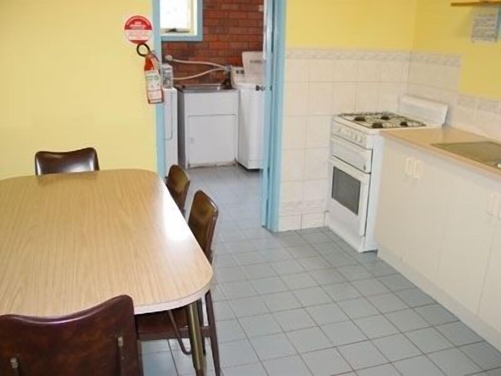 Warrnambool Beach Backpackers