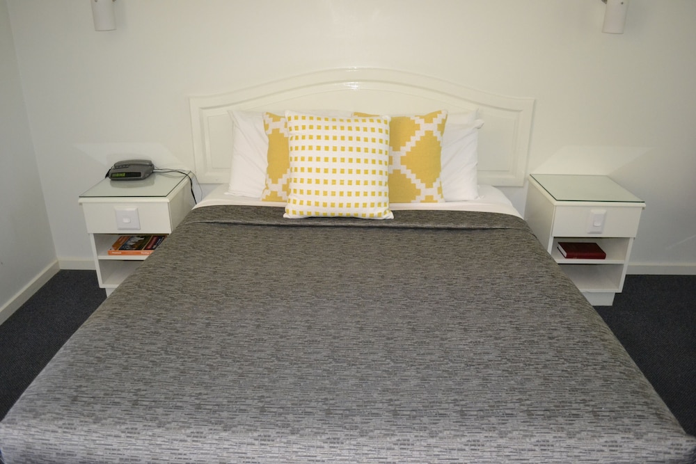 Best Western Cathedral Motor Inn