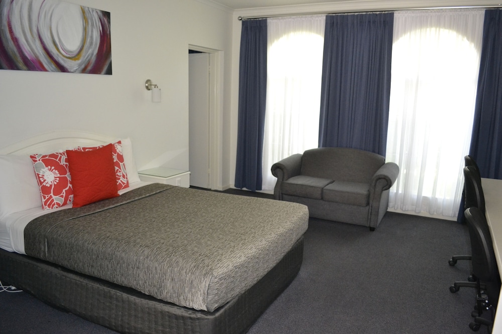 Best Western Cathedral Motor Inn