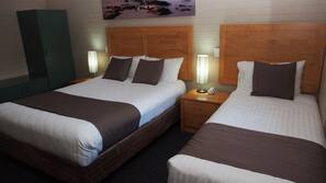 Premium bedding, down duvet, iron/ironing board, cots/infant beds