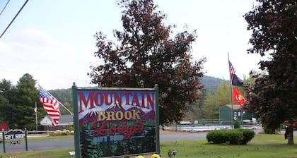 Mountain Brook Lodge