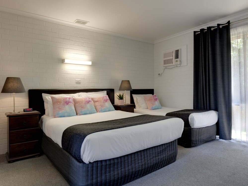 Frankston Motel
