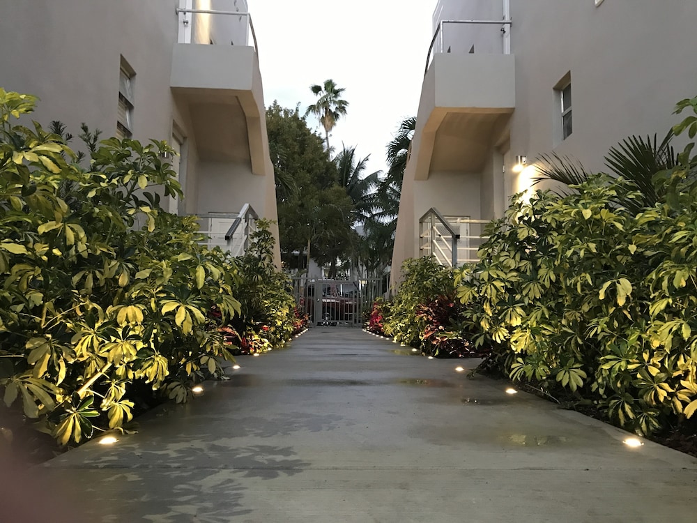 Luxury Miami Beach Apartments By Michigan Luxury Miami Beach Apartments By Michigan