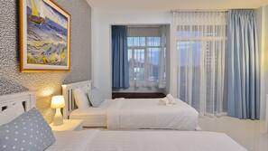 In-room safe, individually decorated, desk, blackout drapes
