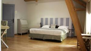 Hypo-allergenic bedding, desk, iron/ironing board, free cots/infant beds