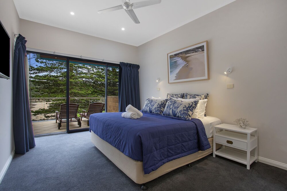 Sea Foam Villas