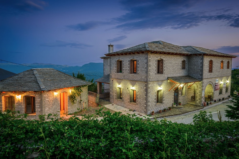 Balkoni Zagoriou in Vradéton, Greece