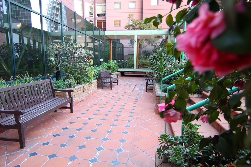 The Paramount Serviced Apartments Melbourne