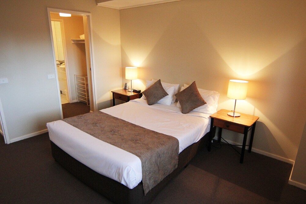The Paramount Serviced Apartments Melbourne