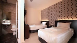 In-room safe, desk, laptop workspace, blackout curtains