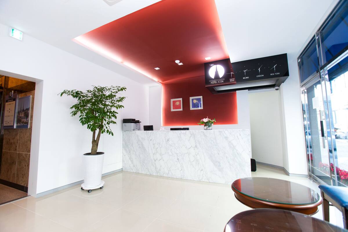 エクスペディア