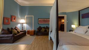 1 bedroom, premium bedding, down duvet, minibar