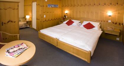 Hotel Oberland