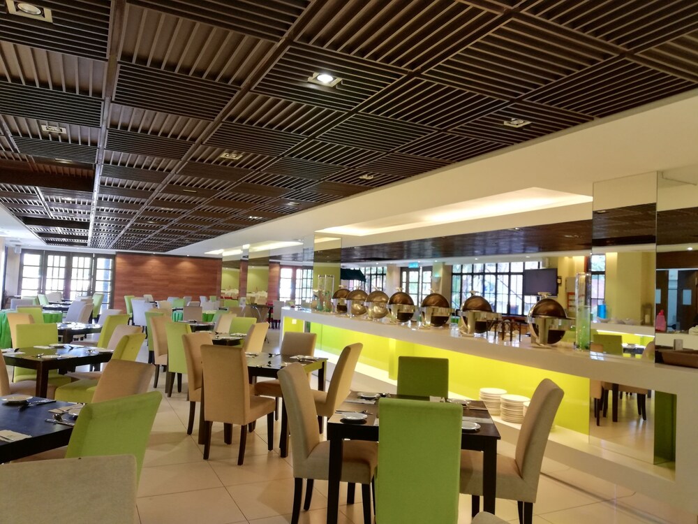 De Palma Hotel Kuala Selangor In Kuala Selangor Hotel Rates Reviews On Orbitz