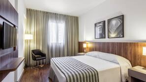 Minibar, in-room safe, soundproofing, iron/ironing board