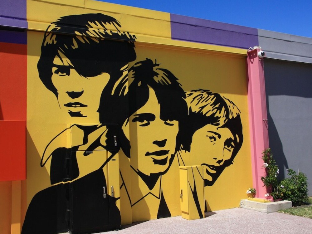 Coastal Holiday Min From Waterfront Beach Shops Redcliffe Market OFF coastal-holiday-min-from-waterfront-beach-shops-redcliffe-market-off