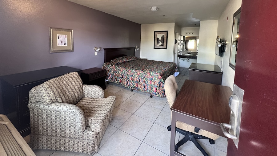 Royal Inn Motel