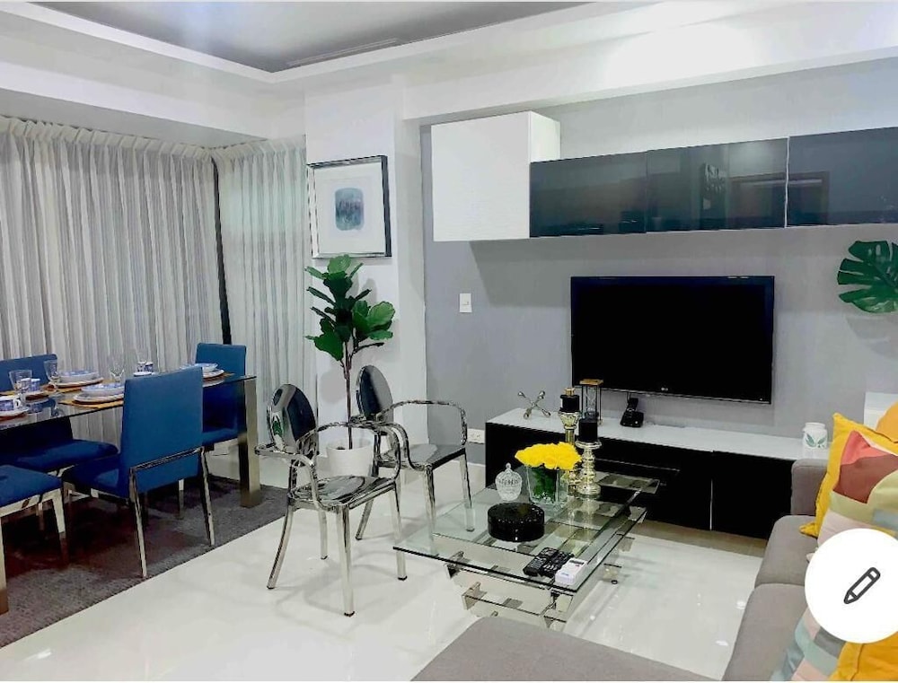 SANTO DOMINGO, GAZCUE, MODERN, SAFE, AUTO CHECK IN, COMFORTABLE