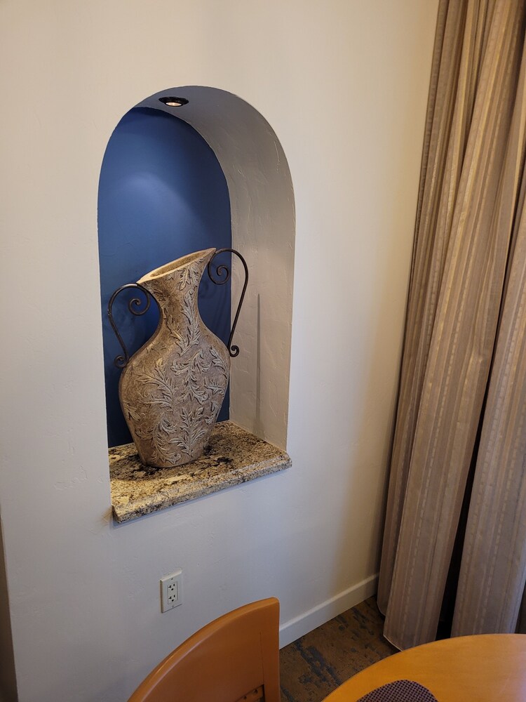 Polo Towers Suites Las Vegas, NV 1 Bedroom Sleeps 4 Paradise Vrbo