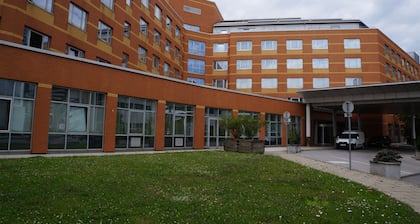 Arthur Garden Inn Hotel