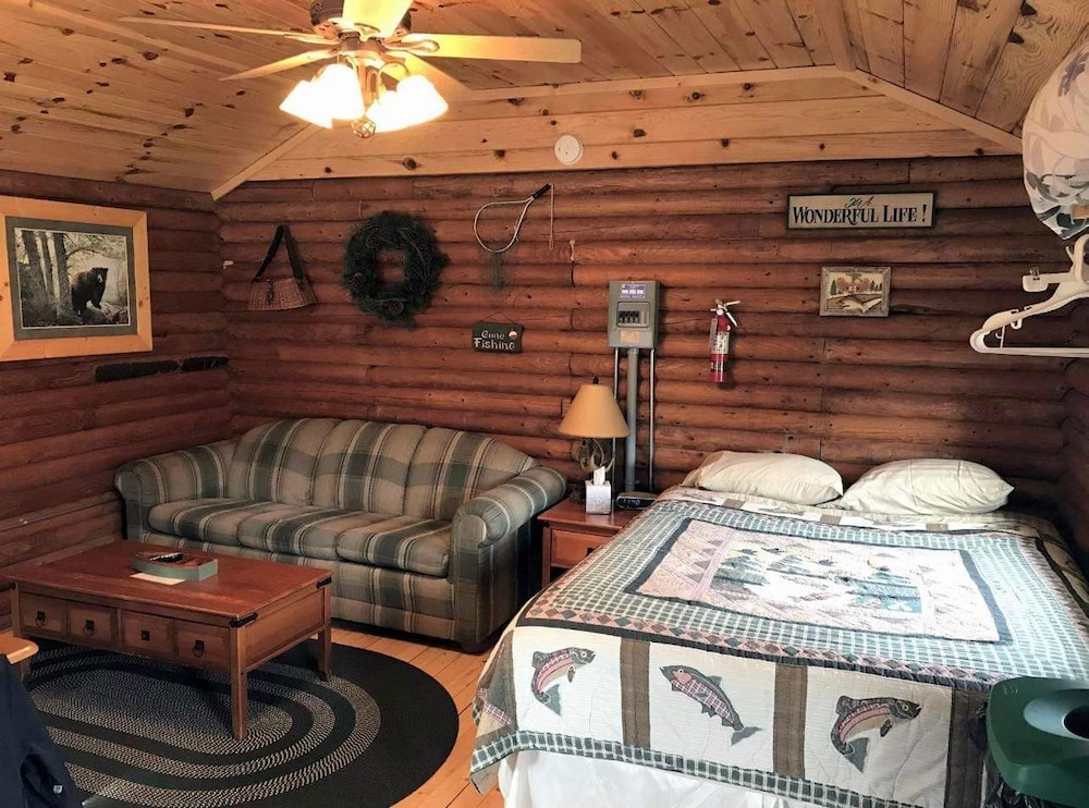 Brule River Cabins 2 Long Lake FeWodirekt