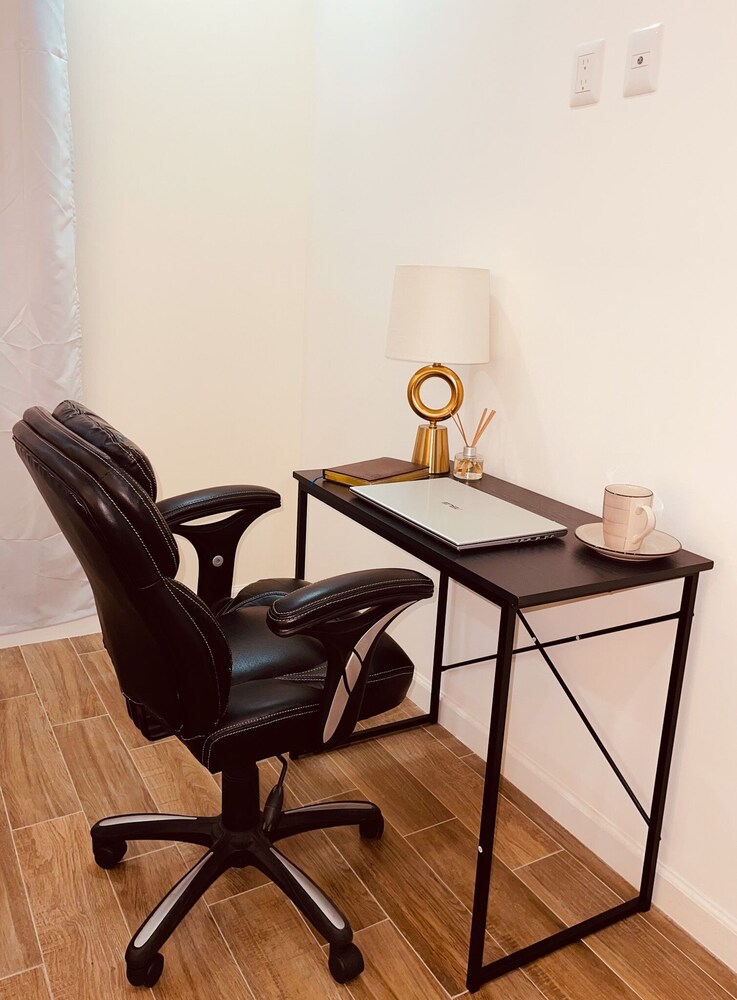 Comfortable and luxurious apartment in the best area of the city of