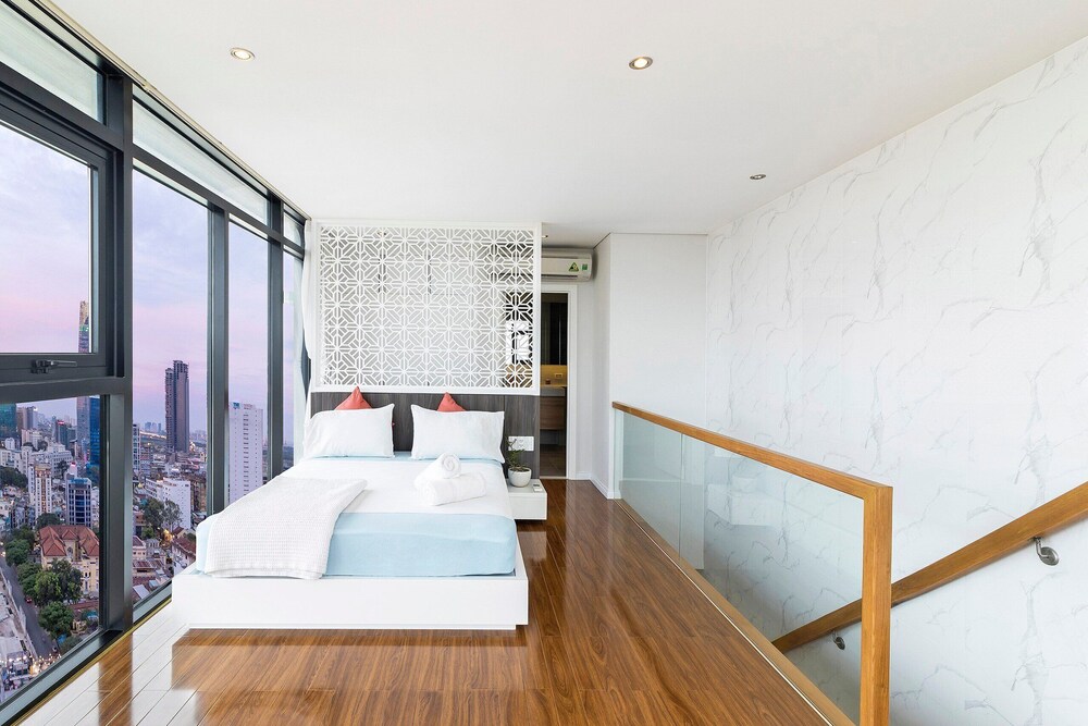 Photo inspiration: Sunrise Loft Penthouse Ben Thanh Tower Ho Chi Minh City Photo Inspiration