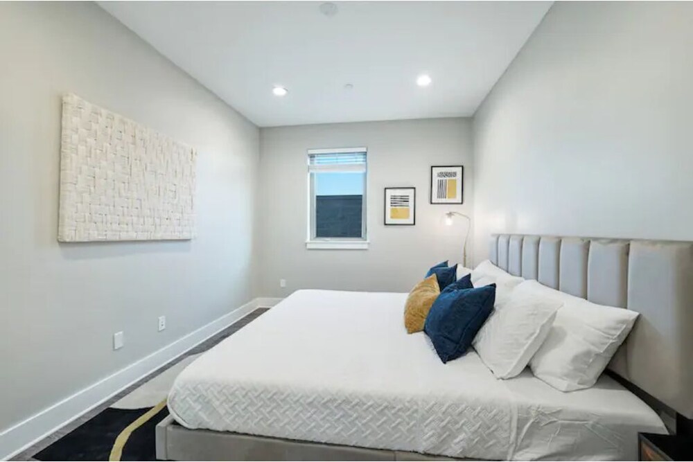 4Story Modern Townhome with private Rooftop Patio Fort Worth Vrbo