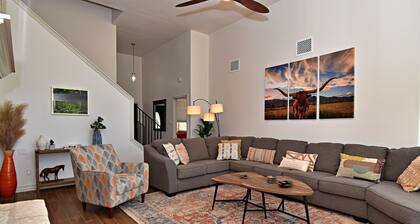 Dreamy Dripping Springs