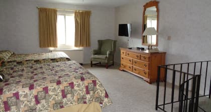 VCI - 4 Seasons at Beech Suite