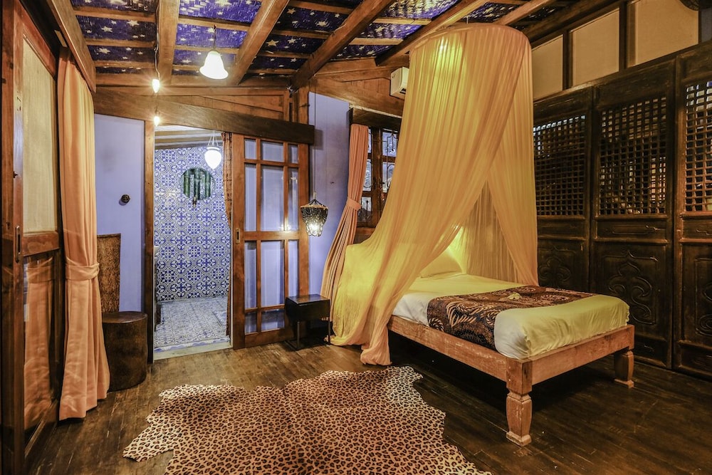 3BR Asian fusionstyle villa, located in the HEART of Canggu! Canggu