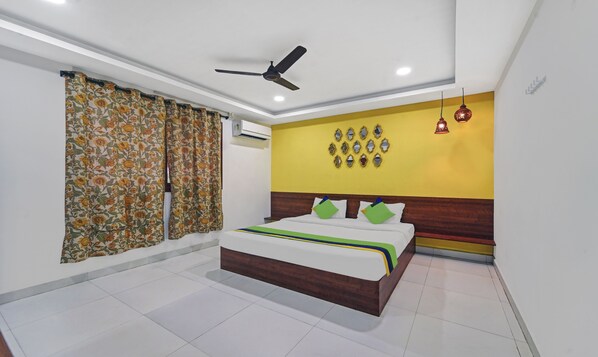 Premium Double Room | Primary image