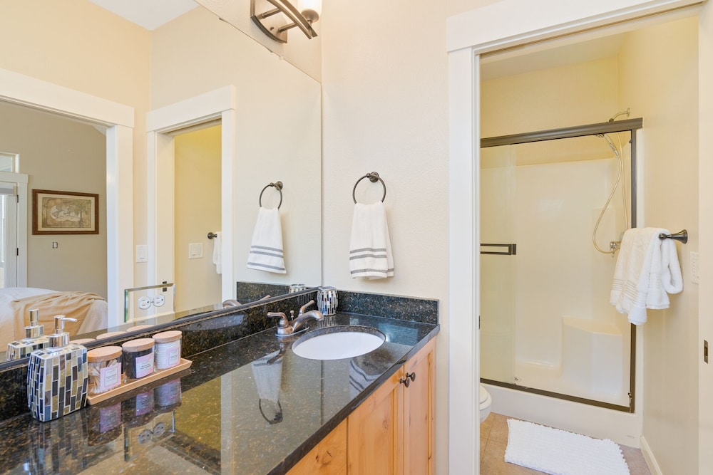 Luxe Private Columbia River Getaway Near Edgefield Troutdale Vrbo