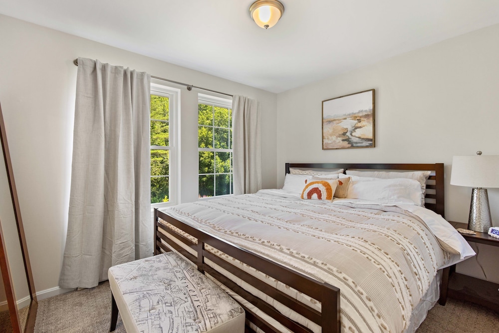 Spacious 4 bedroom luxury Condo Freeport Vrbo