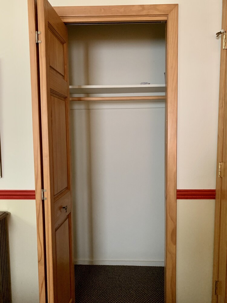 Prime location East Lake Okoboji with boat hoist Okoboji FeWodirekt