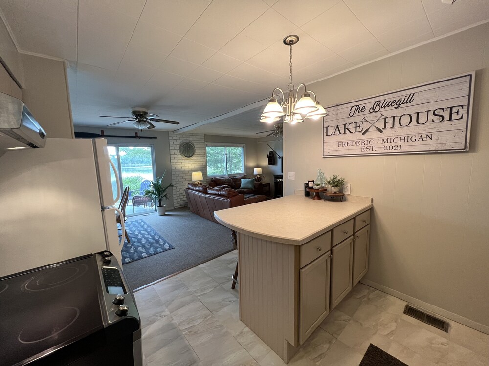 The Bluegill Lake House A Peaceful and Relaxing Getaway Frederic Vrbo