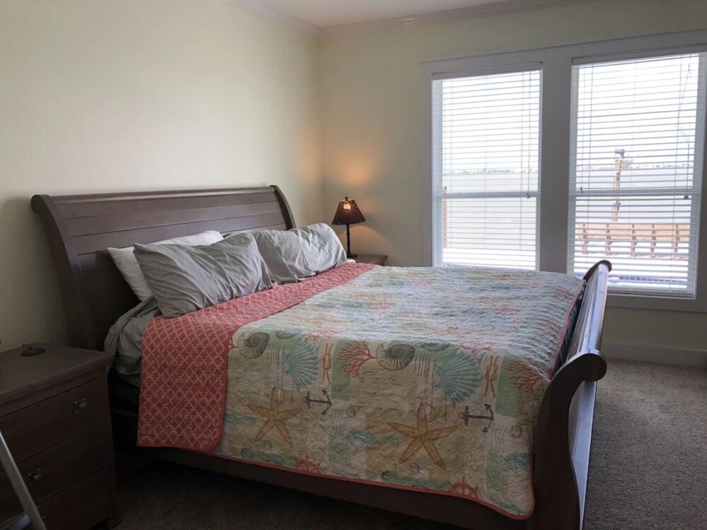 Oceanview Home HEATED Pool, Underwater LED Fish'N Pier & Kayaks!! Rockport Vrbo