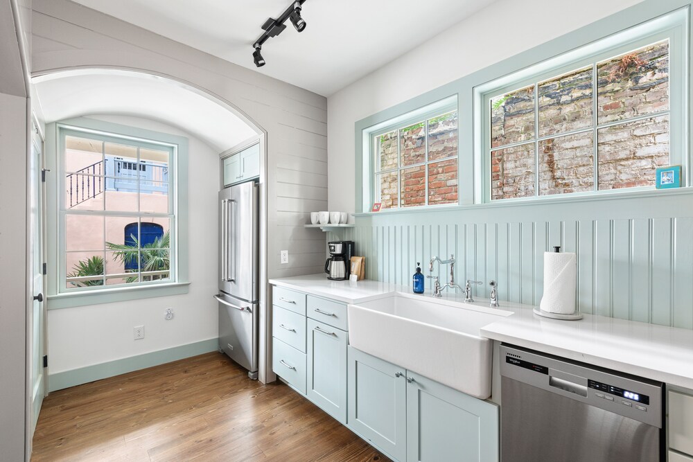 Duncan House 1 Block to King! Charleston Vrbo