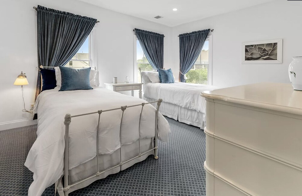 Fall in the Hamptons Best Time of the Year! Southampton Vrbo