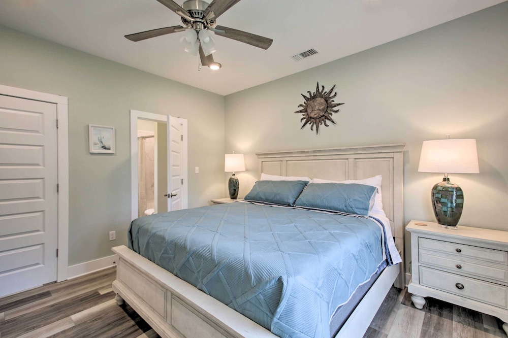 Modern Waveland Home w/ Deck, Walk to Beach! Waveland Vrbo