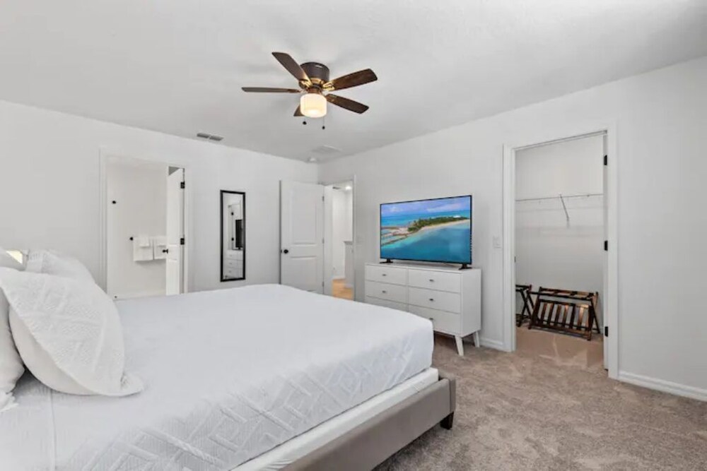 10 mi to DISNEY w/ Splash Park! Orlando Area, Champions Gate Four