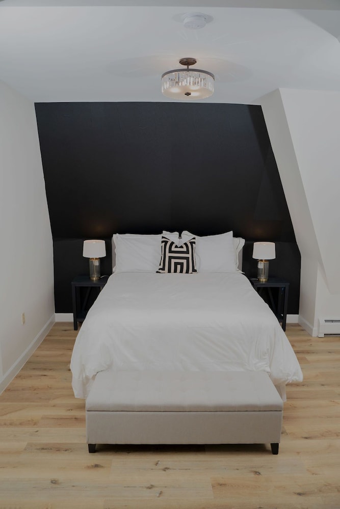 Stylist and spacious centrally located one bedroom apartment