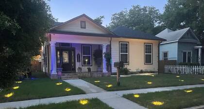 Woodlawn Main-House Downtown SA