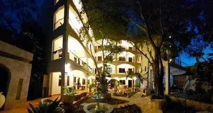 hotel y hostal nojoch che