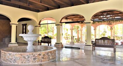 HACIENDA MONARCAS RESORT