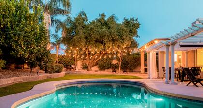 Dwight by Avantstay Blissful Serene Oasis Pool, Firepit & Entertainers Patio