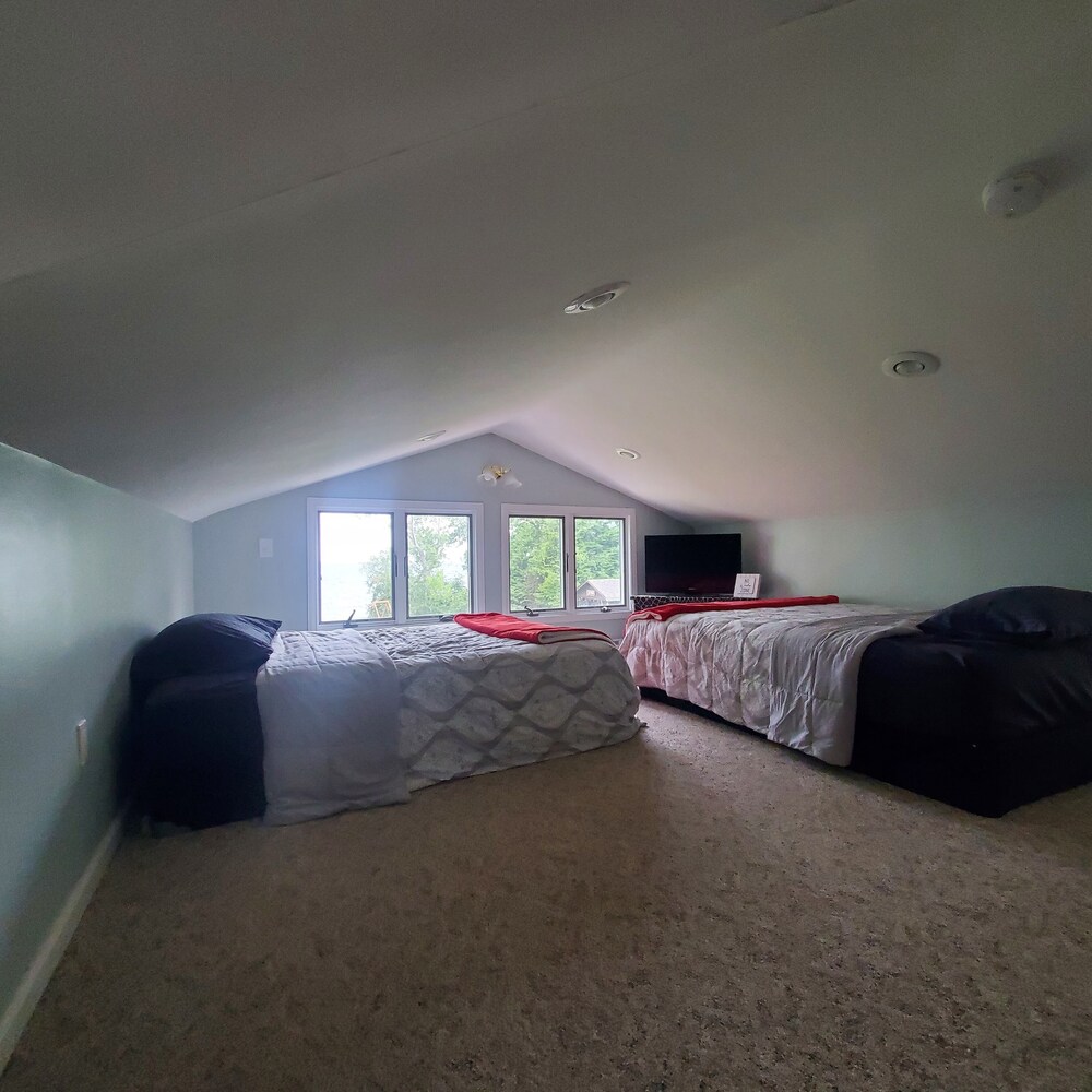 Beautiful Private Lakefront Retreat in Wilson NY Niagara County Vrbo