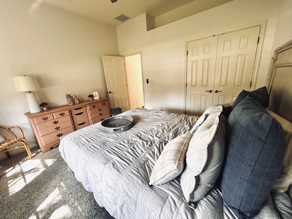 Vrbo East Naples
